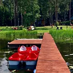 Resort-15m Od Brzegu,prywatna Plaza,widok Na Jezioro,wi-fi Lodge *
