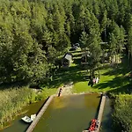 Resort-15m Od Brzegu,prywatna Plaza,widok Na Jezioro,wi-fi Lodge