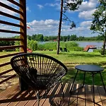 Resort-15m Od Brzegu,prywatna Plaza,widok Na Jezioro,wi-fi Makosieje