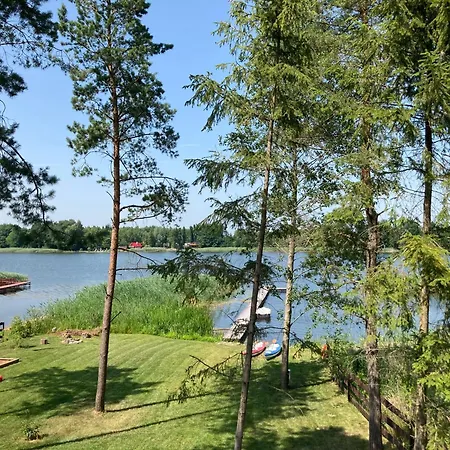 Resort-komfortowy 15m Od Jeziora,widok Na Jezioro,ogrzewanie,wi-fi Lodge *