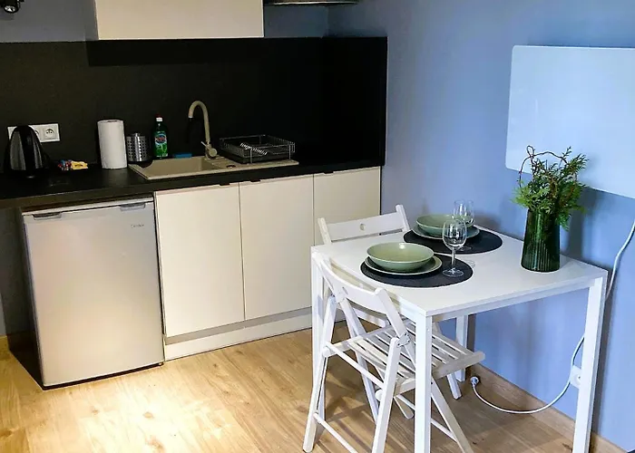 Деревянный коттедж Resort-15m Od Brzegu,prywatna Plaza,widok Na Jezioro,wi-fi Makosieje